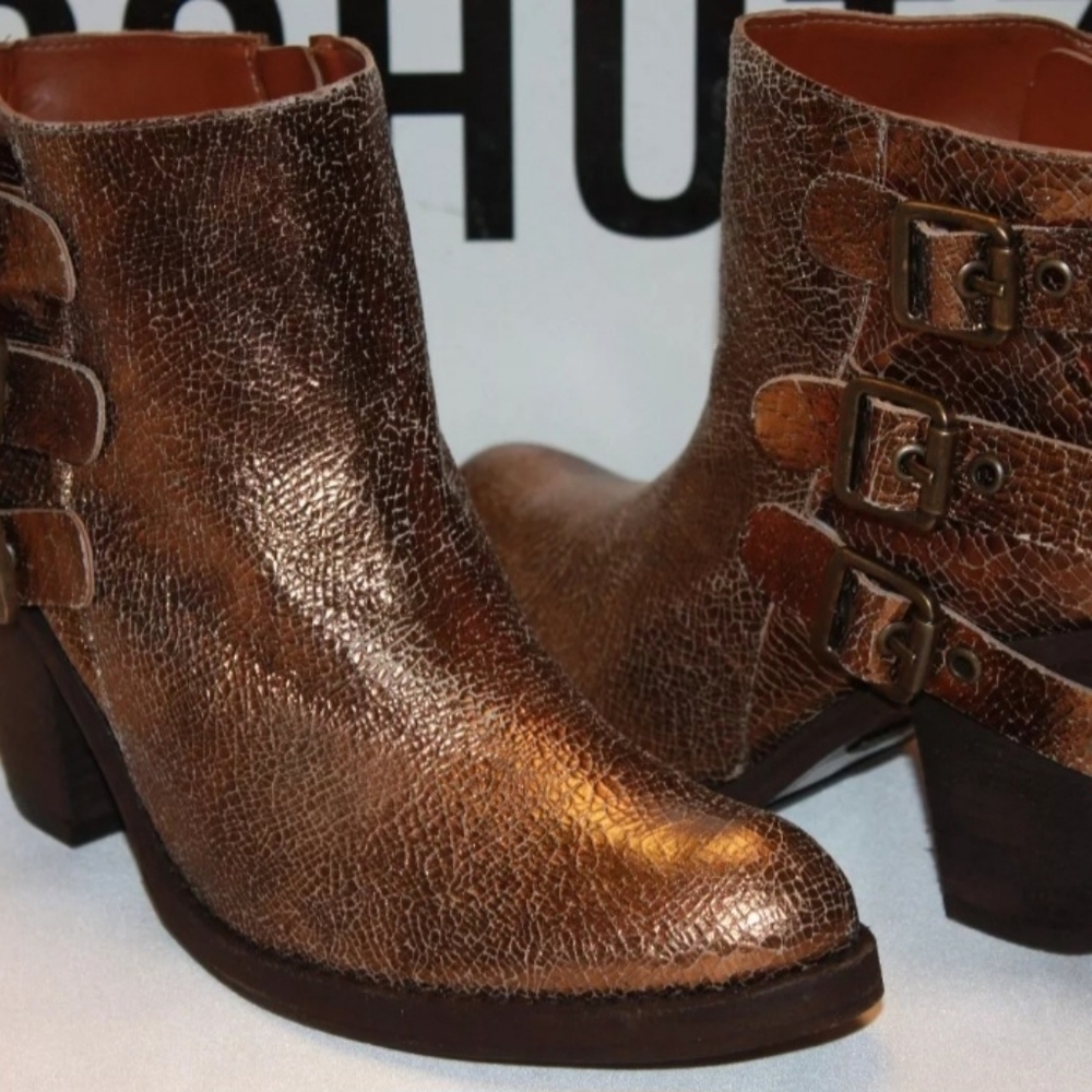 SCHUTZ Bronze Gold Crackle Leather Ankle Boots Biker Boots Western Boots 9.5